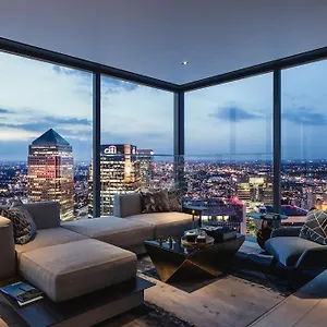 Apartment Skyview Waterside Luxury, London