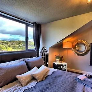Wharfe View Ilkley