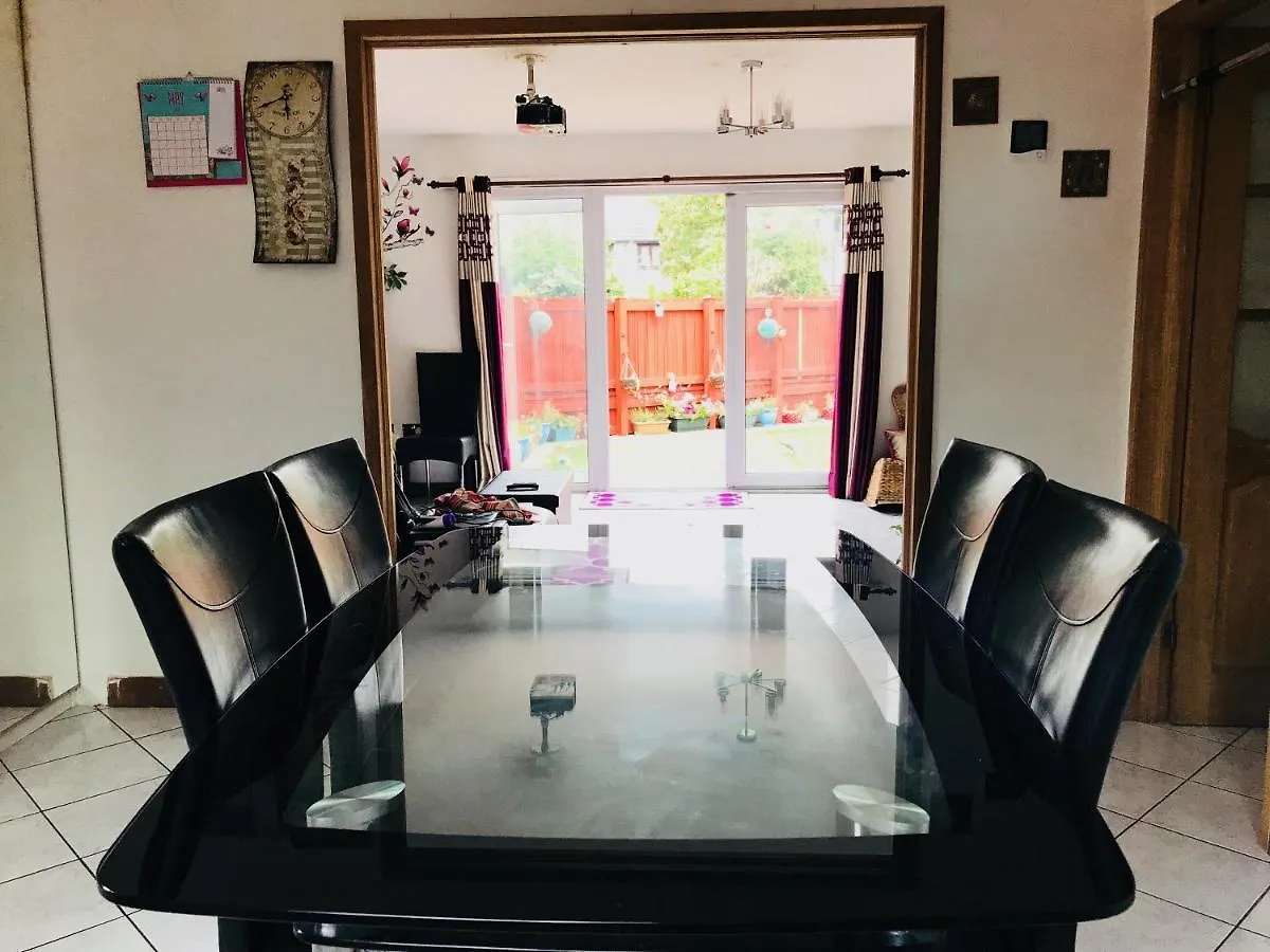 Spacious House 15Min To Canary Wharf/O2/Excel/Central London Holiday home